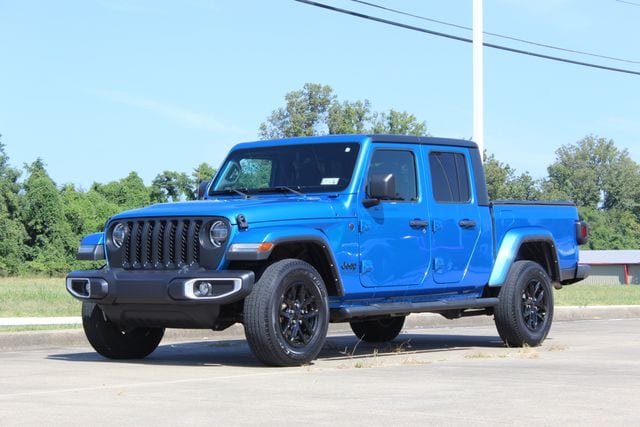 2022 Jeep Gladiator Sport S