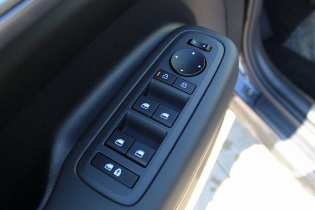 2026 Hyundai Santa Fe SE - Photo 9