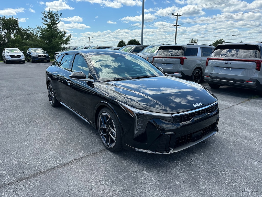 New 2026 Kia K4 GT-Line Hatchback