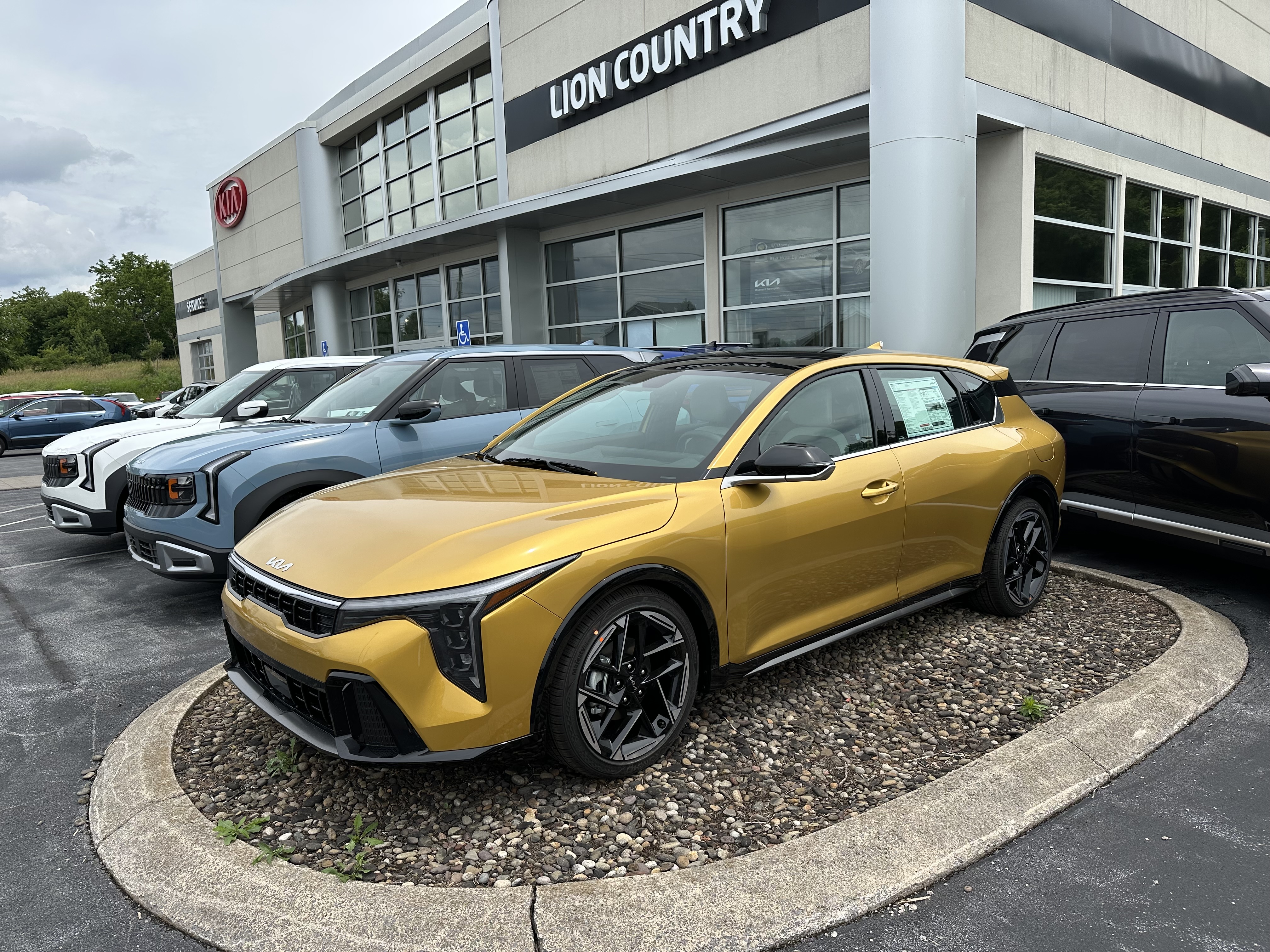  Kia K4