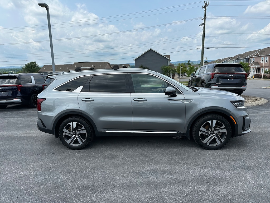 Certified 2023 Kia Sorento Hybrid SX Prestige SUV