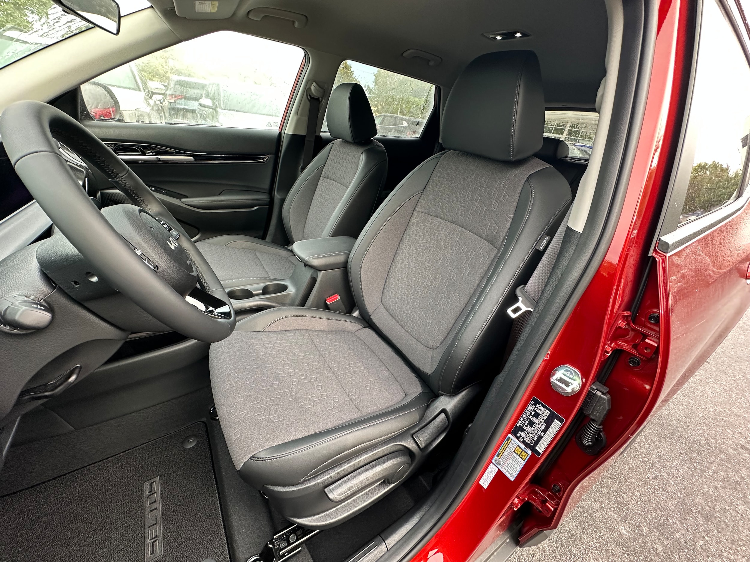 2026 Kia Seltos S - Photo 28
