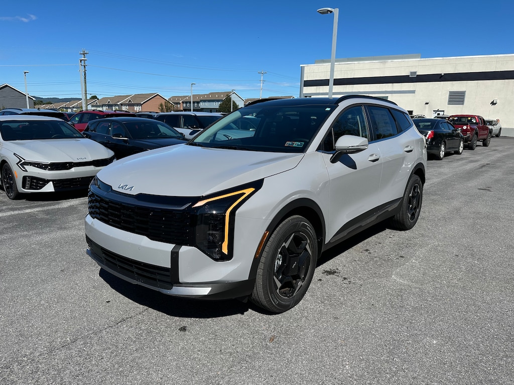 New 2027 Kia Sportage Hybrid EX SUV
