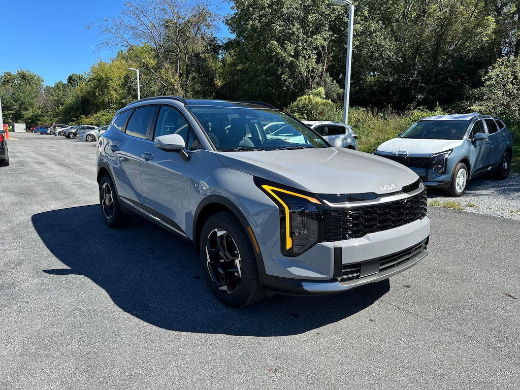 New 2027 Kia Sportage Hybrid EX SUV