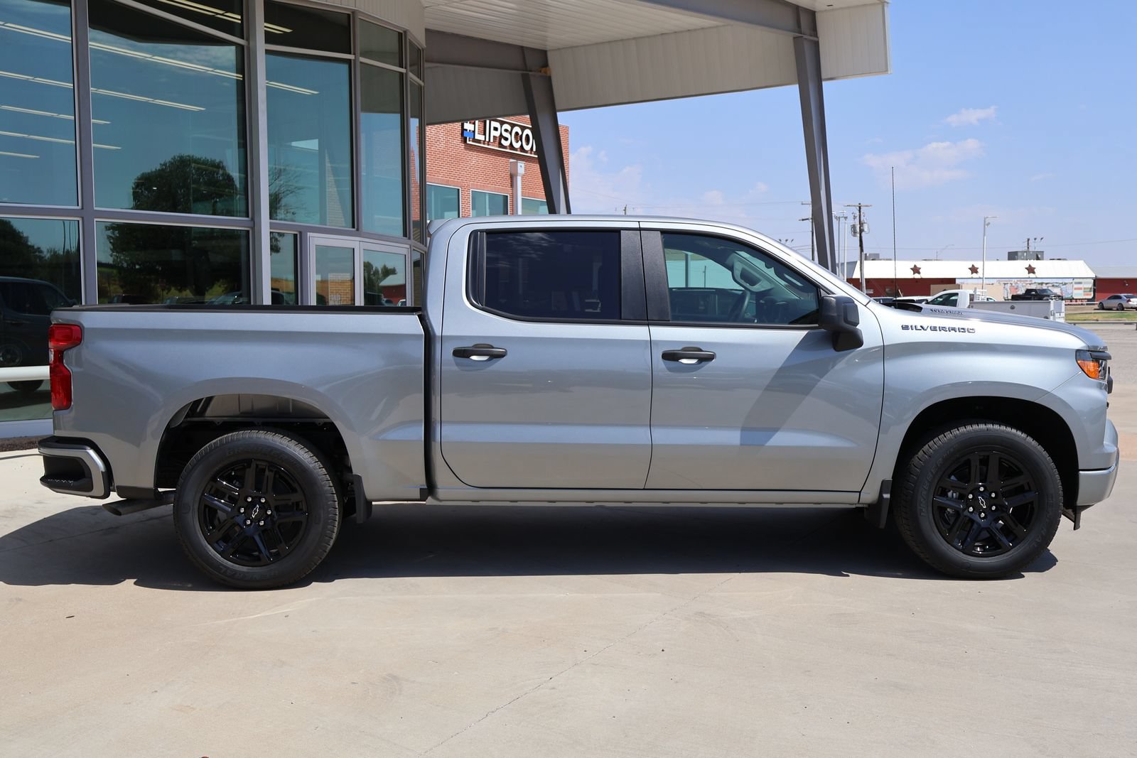 2026 Chevrolet Silverado 1500 Custom - Photo 3
