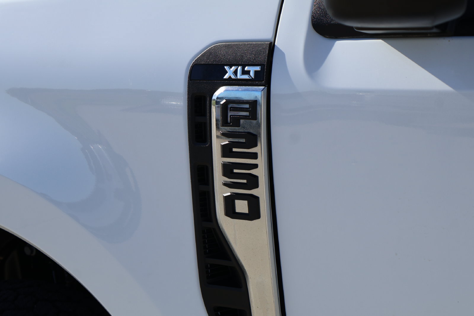Used 2025 Ford F-250 XLT Truck