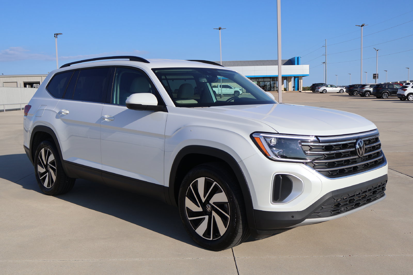 Used 2026 Volkswagen Atlas 2.0T SE w/Technology