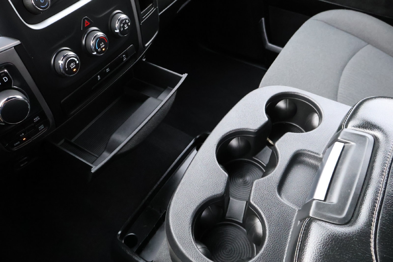 2024 RAM Ram 1500 Classic Warlock - Photo 21