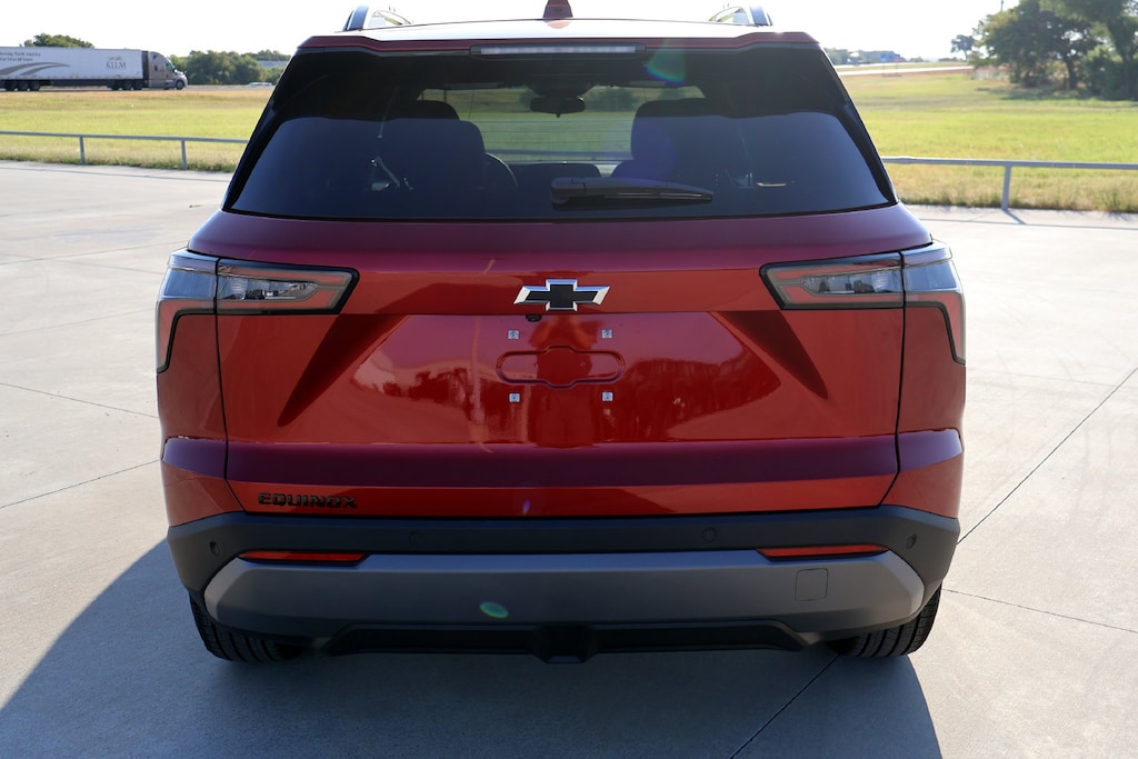 New 2027 Chevrolet Equinox LT SUV