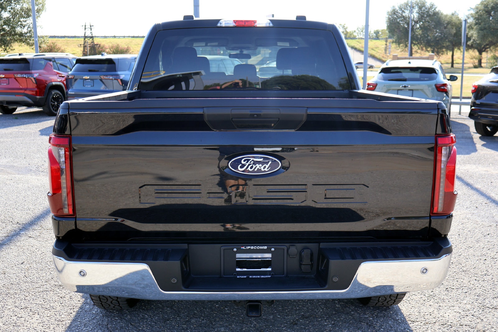 2025 Ford F-150 XLT - Photo 9