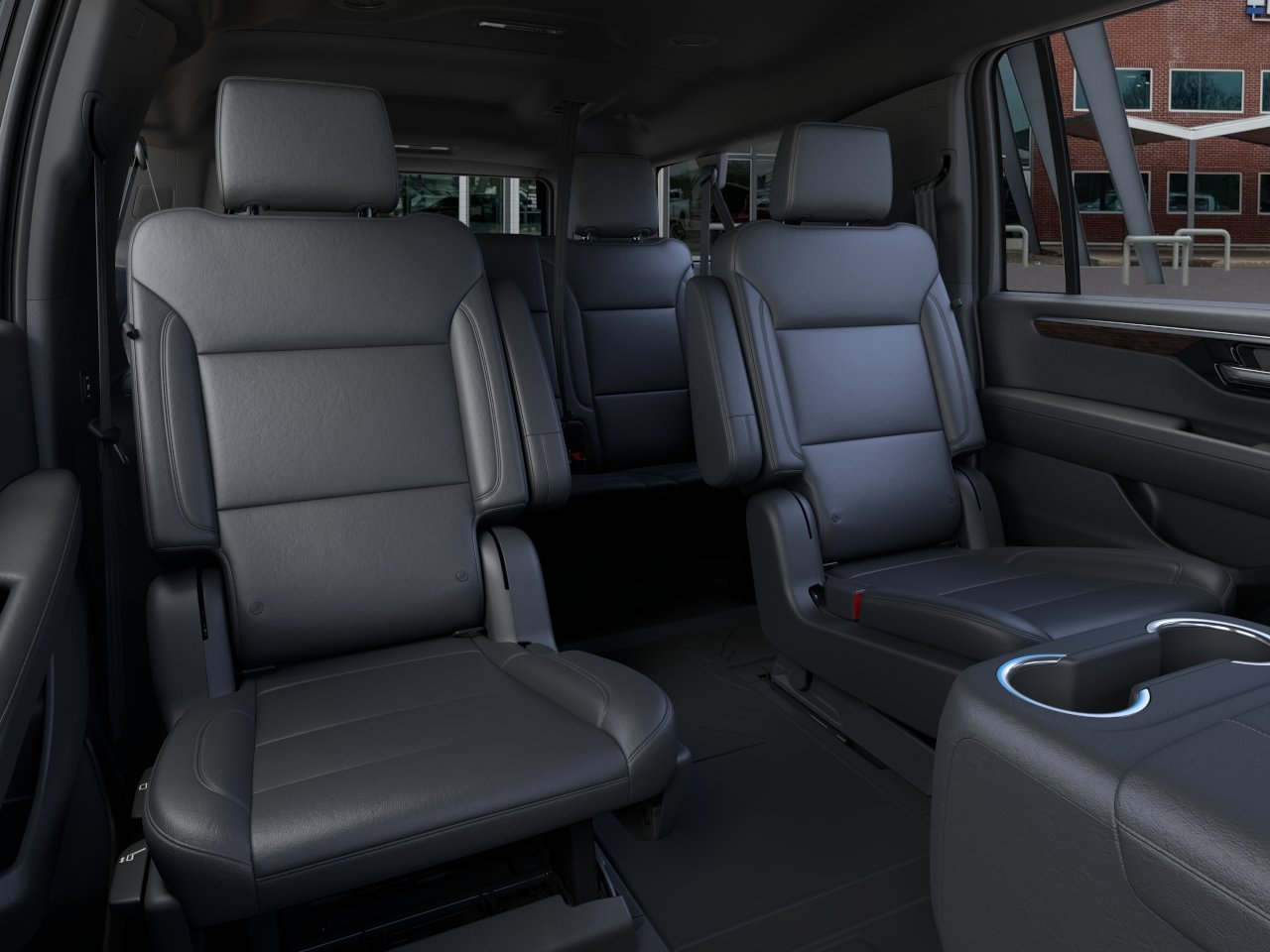 2026 Chevrolet Suburban LT - Photo 17
