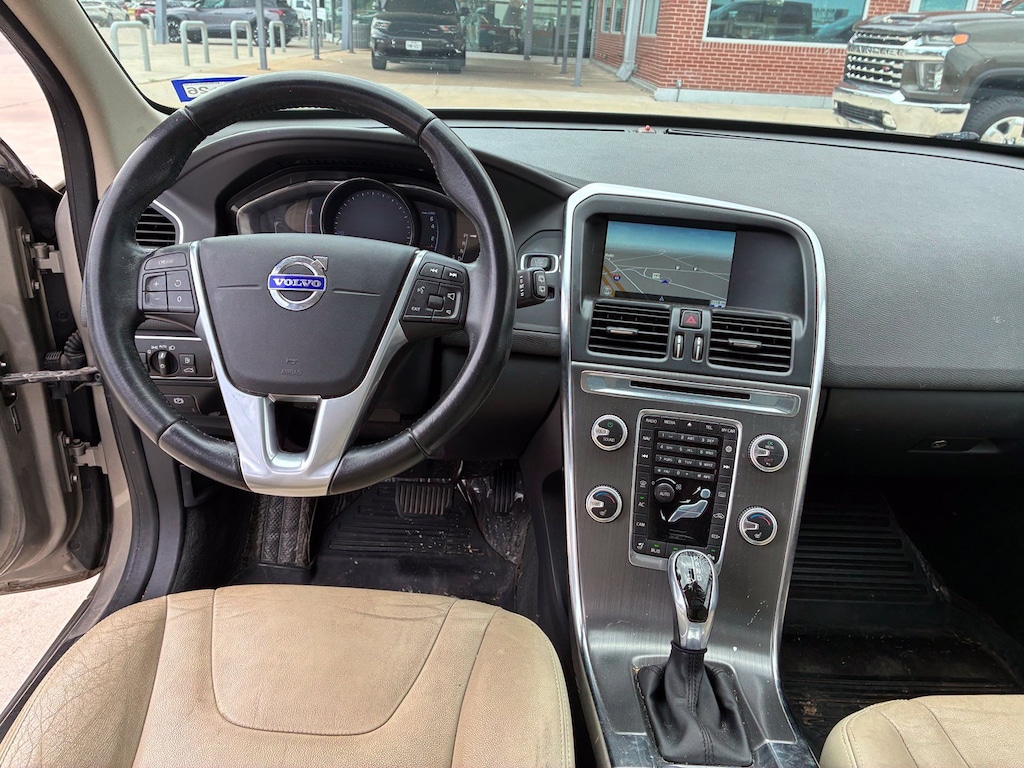 Used 2016 Volvo XC60 T5 Drive-E Premier SUV