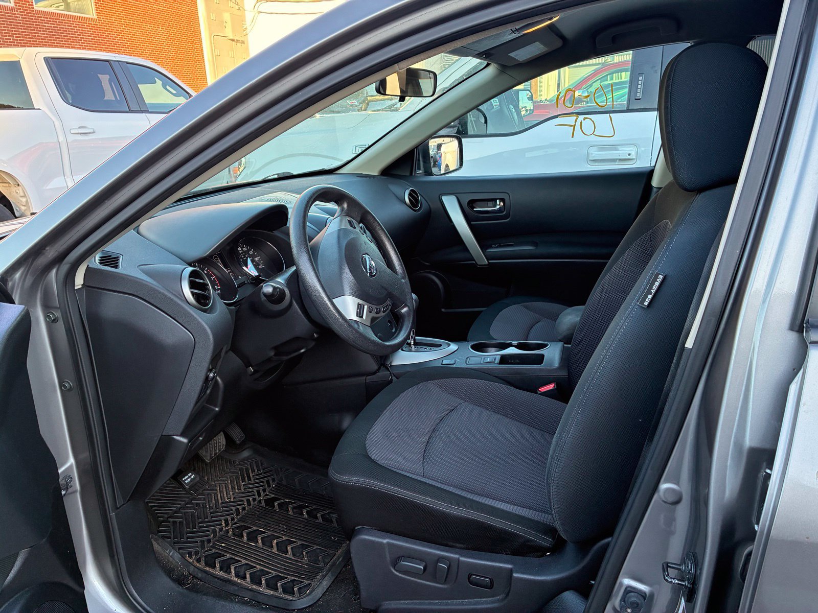 Used 2013 Nissan Rogue SV with VIN JN8AS5MV9DW657193 for sale in Burkburnett, TX