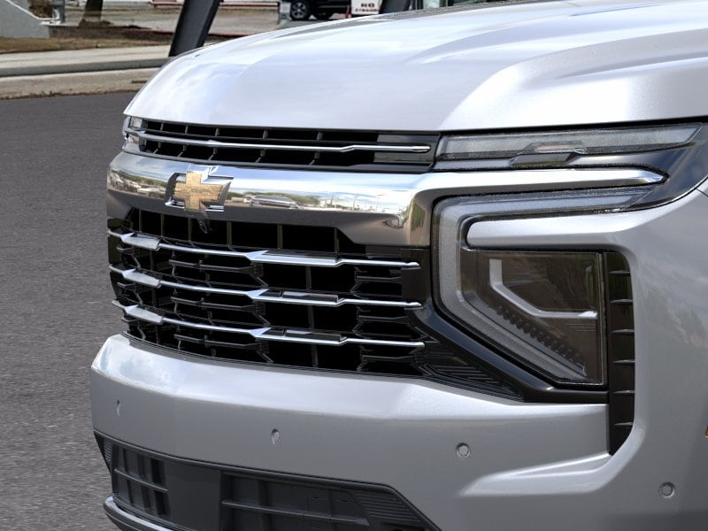 2026 Chevrolet Suburban LT - Photo 13
