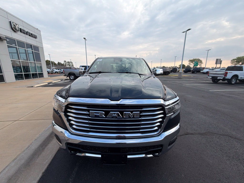 New 2027 Ram 1500 LARAMIE CREW CAB 4X4 5'7 BOX Pickup