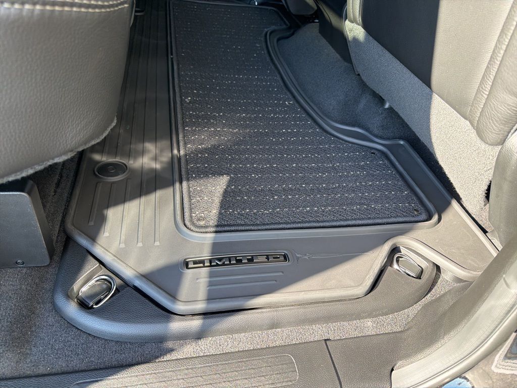 2026 RAM 1500 Limited - Photo 26