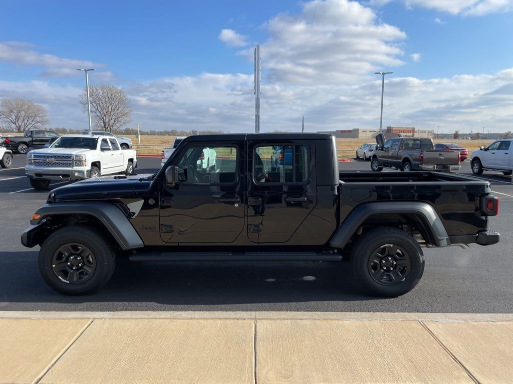 New 2026 Jeep Gladiator Sport Pickup