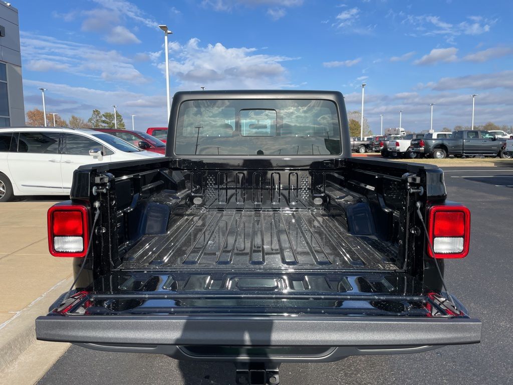 2026 Jeep Gladiator Sport - Photo 10