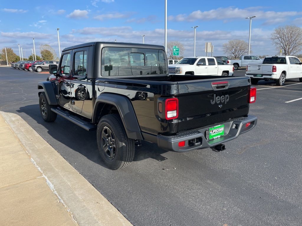 New 2026 Jeep Gladiator Sport Pickup