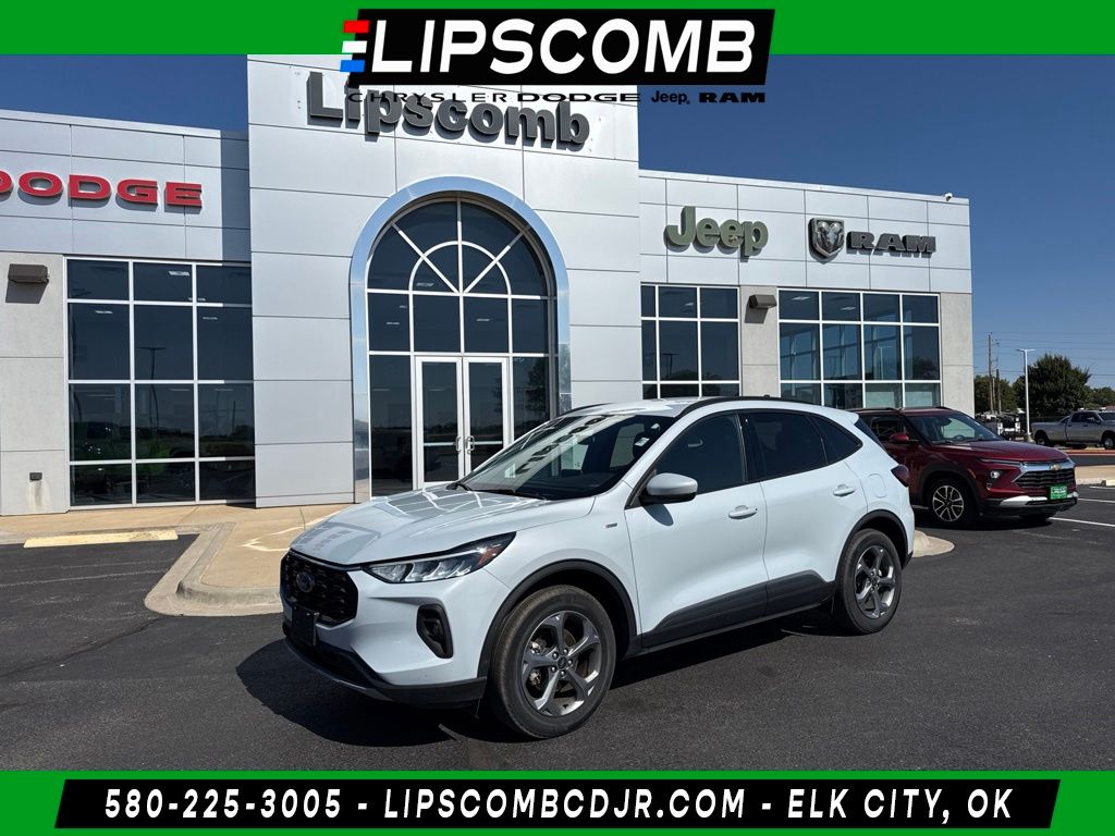 2025 Ford Escape ST-Line Select