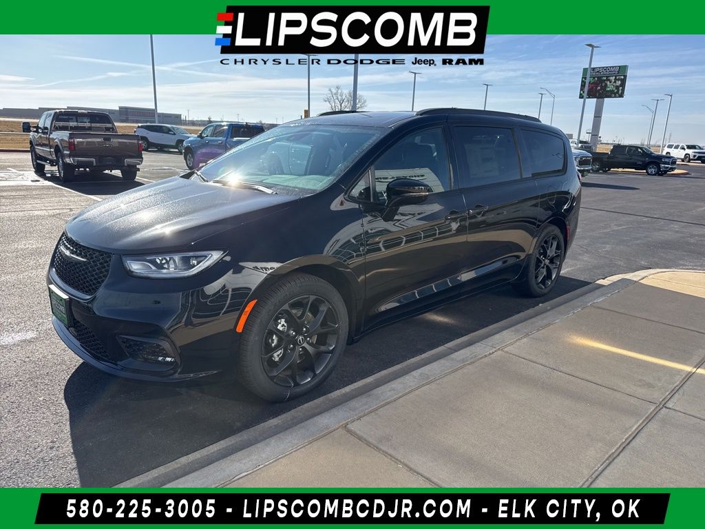 2026 Chrysler Pacifica