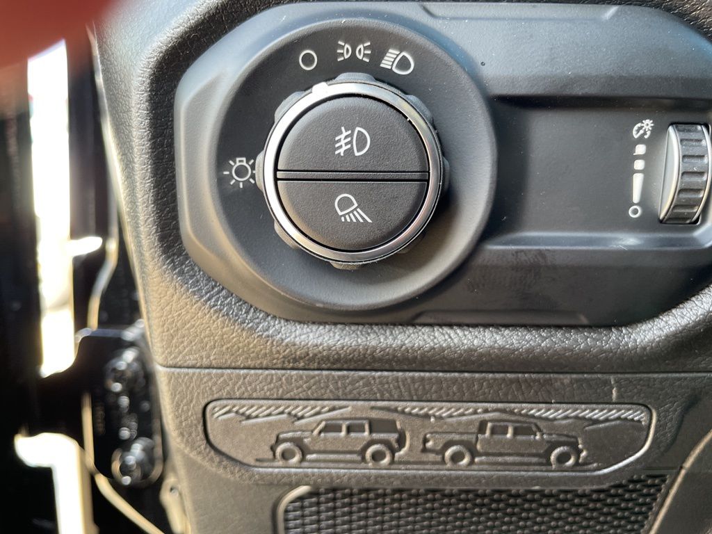 2026 Jeep Gladiator Sport - Photo 16