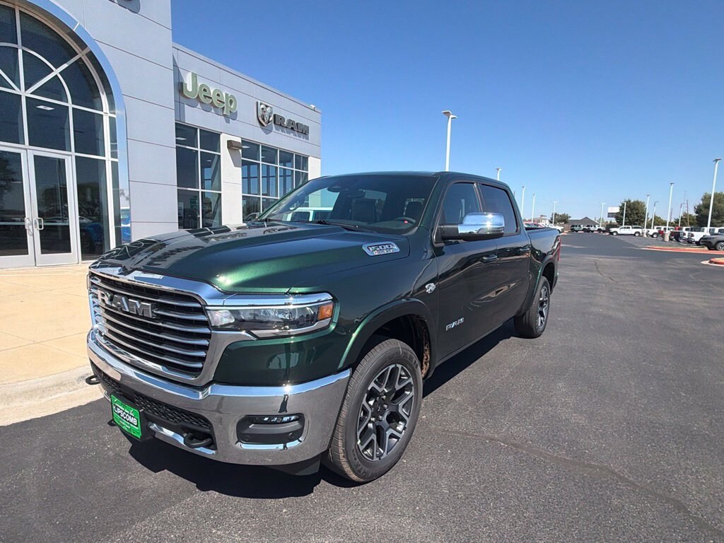 New 2027 Ram 1500 LARAMIE CREW CAB 4X4 5'7 BOX Pickup