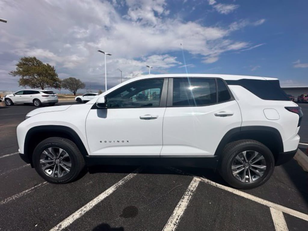 New 2027 Chevrolet Equinox LT SUV