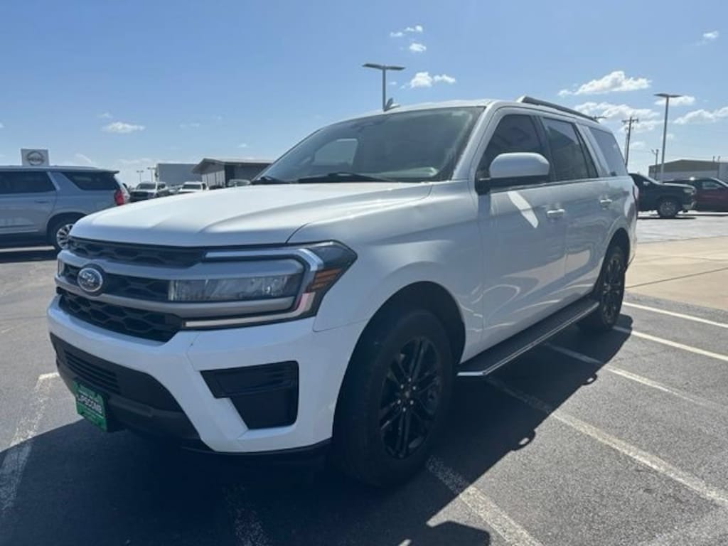 Used 2022 Ford Expedition XLT SUV