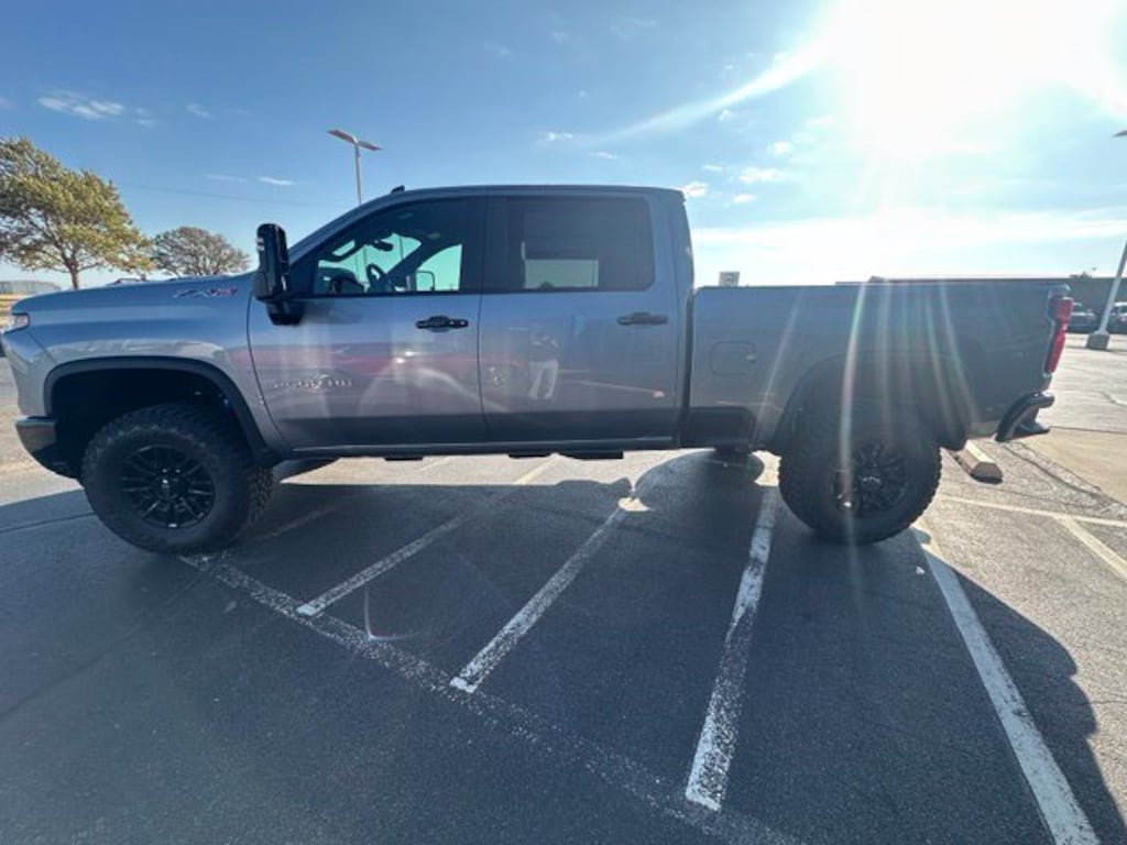 New 2026 Chevrolet Silverado 2500 HD ZR2 Truck