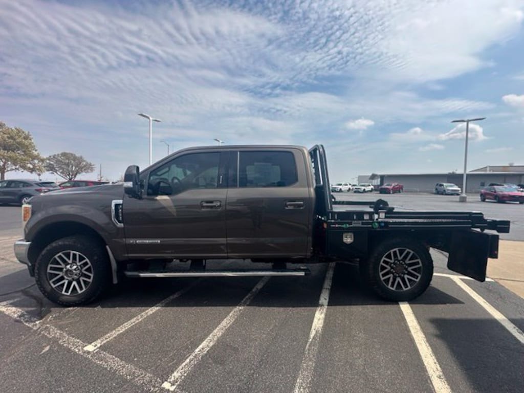 Used 2017 Ford F-250 Lariat Truck