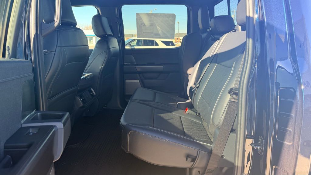 2026 Ford F-150 Lariat - Photo 13