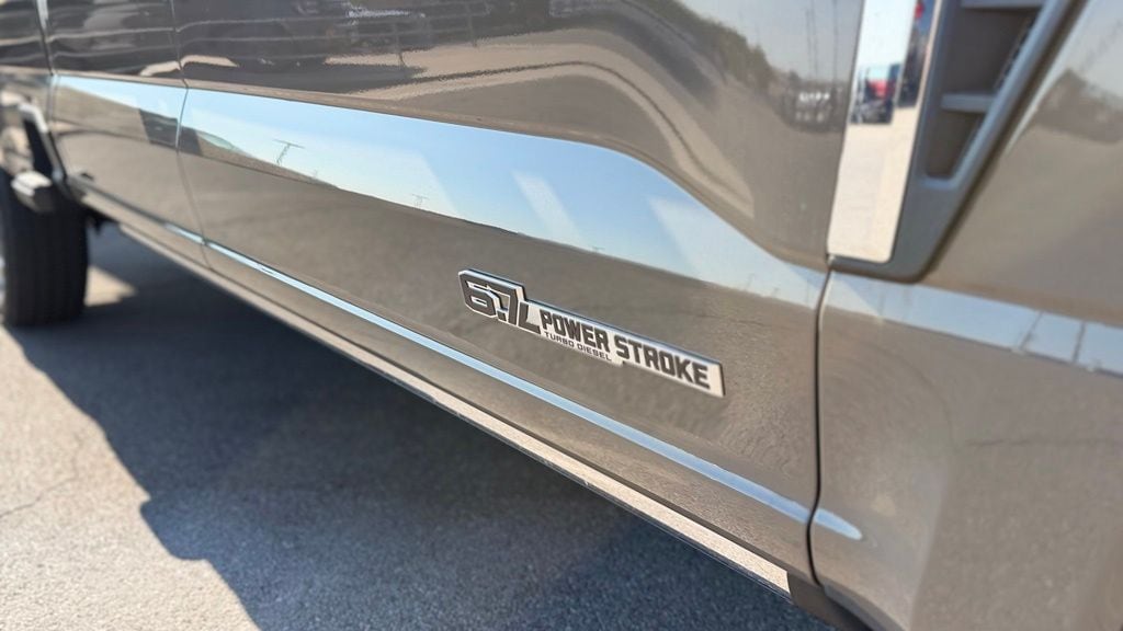 New 2026 Ford F-250SD Lariat Truck