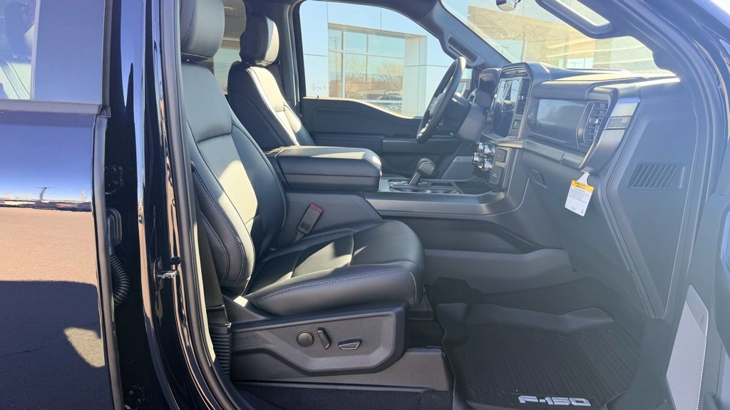 2026 Ford F-150 Lariat - Photo 14