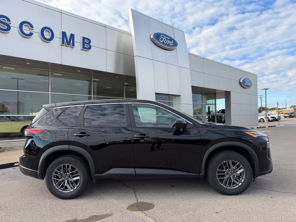 Used 2026 Nissan Rogue SV SUV