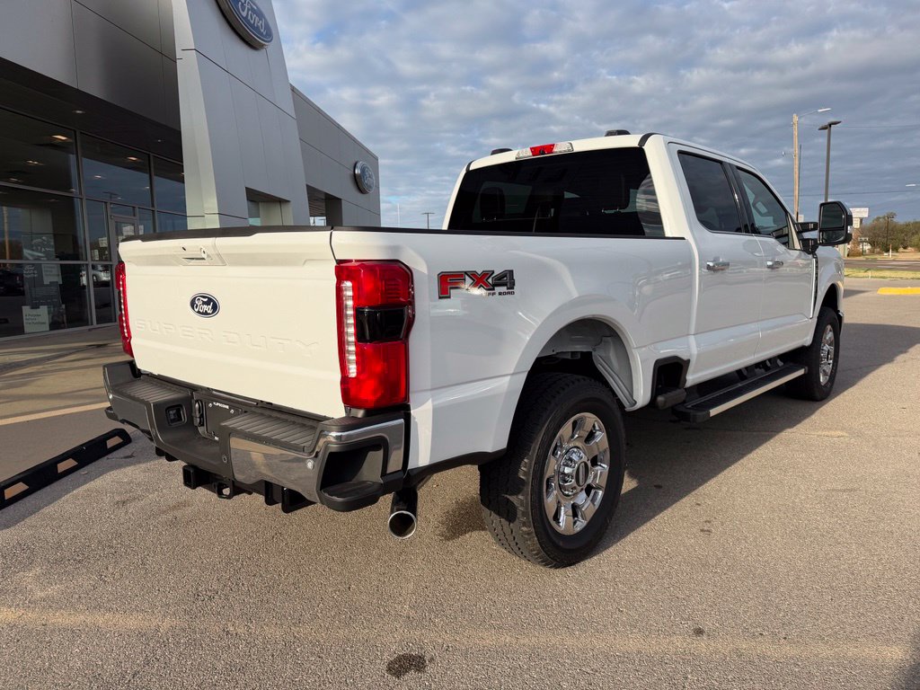 New 2027 Ford F-250SD Lariat Truck