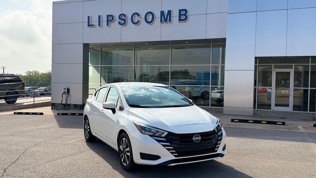 2025 Nissan Versa Sedan SV