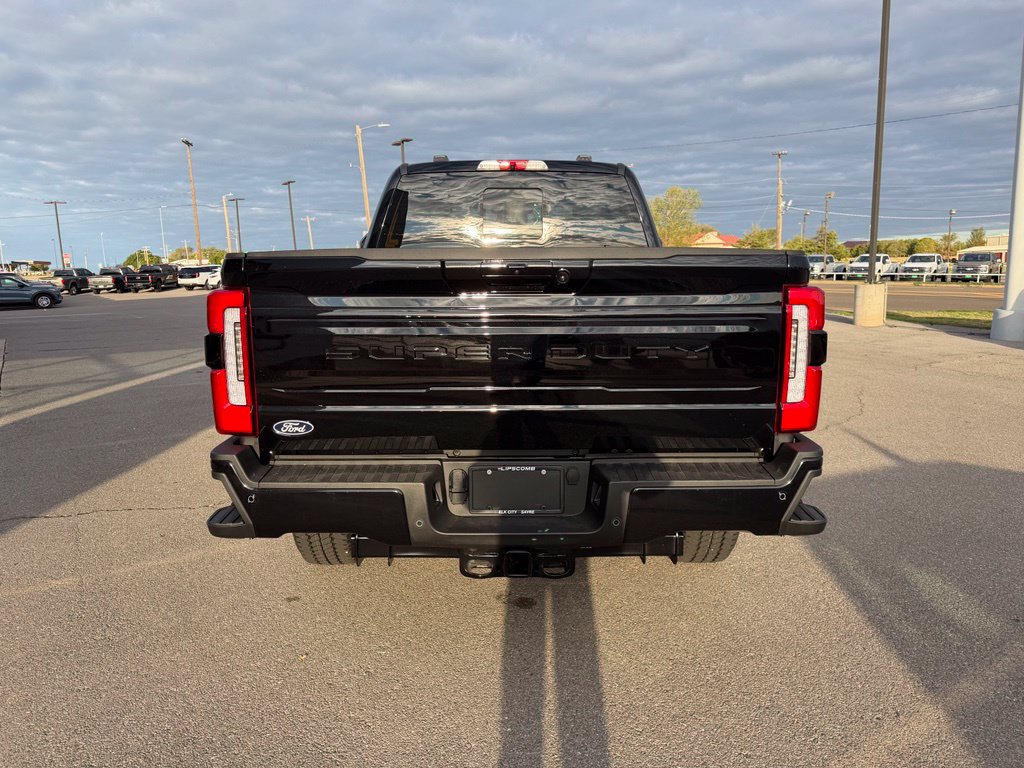 New 2027 Ford F-250SD Platinum Truck