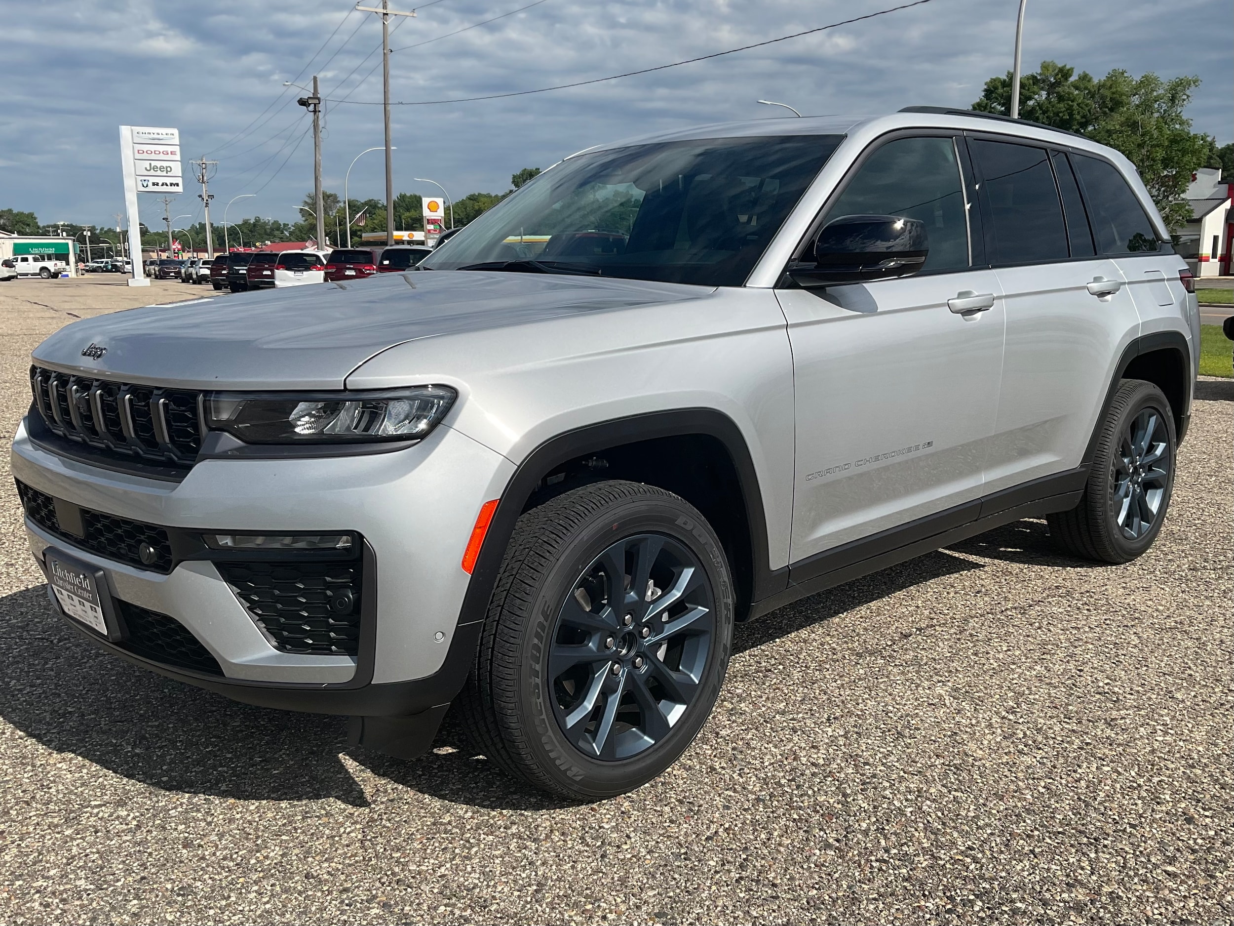 2026 Jeep Grand Cherokee 85th Anniversary Edition