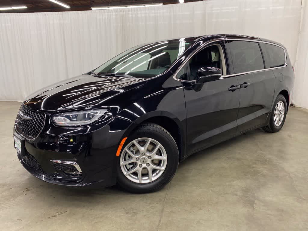 2024 Chrysler Pacifica