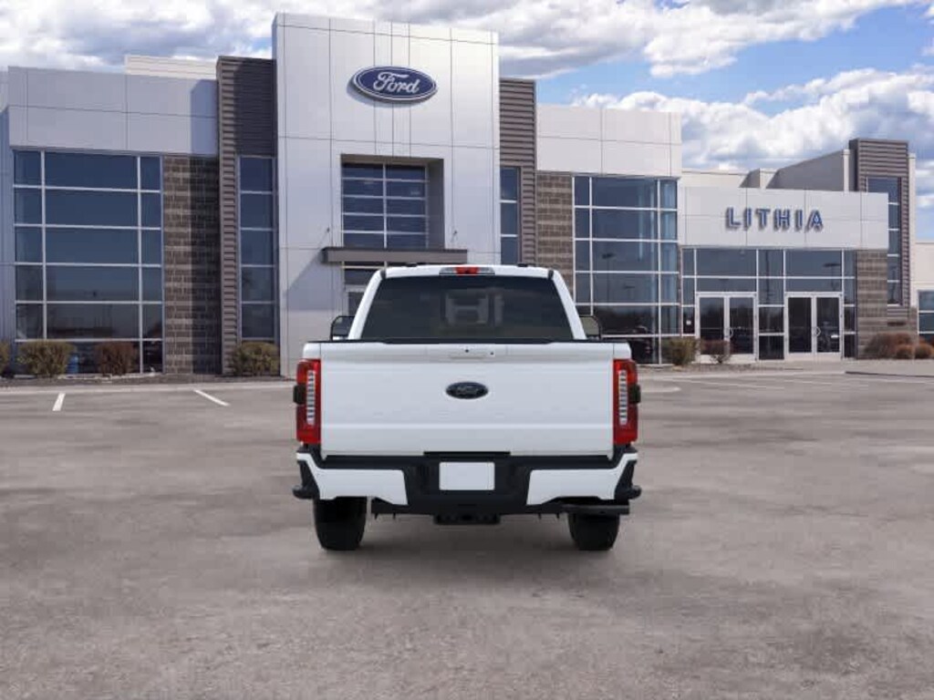 New 2026 Ford F-350 Lariat Truck