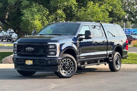 2025 Ford F-350 Lariat Truck Crew Cab