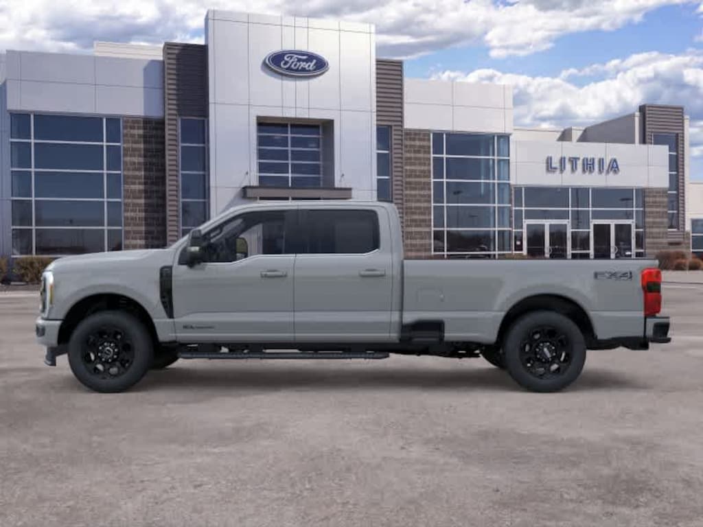 New 2026 Ford F-350 Lariat Truck