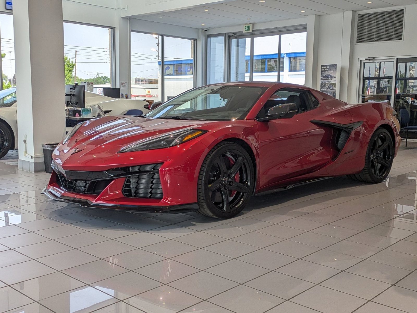 2025 Chevrolet Corvette 1LZ