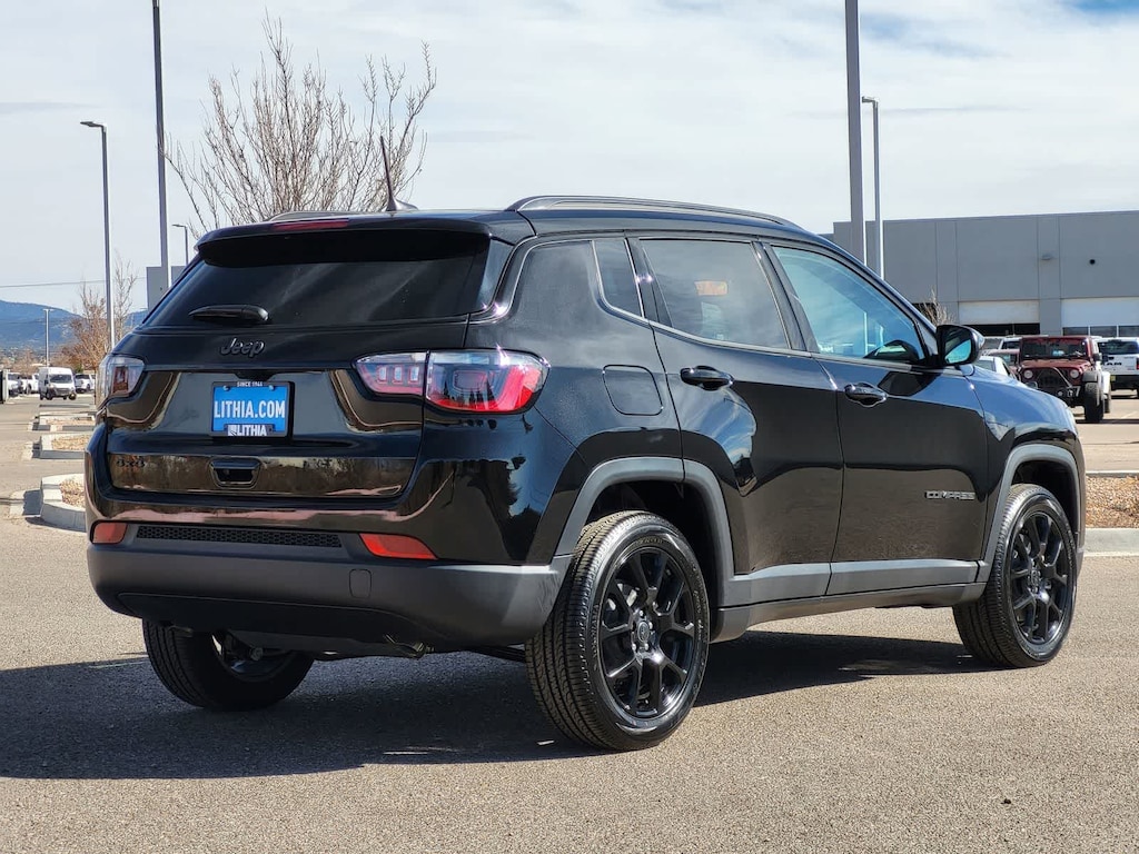 New 2026 Jeep Compass Latitude Sport Utility