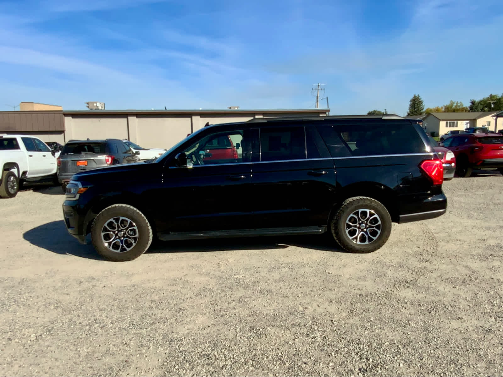 Used 2024 Ford Expedition Max XLT SUV