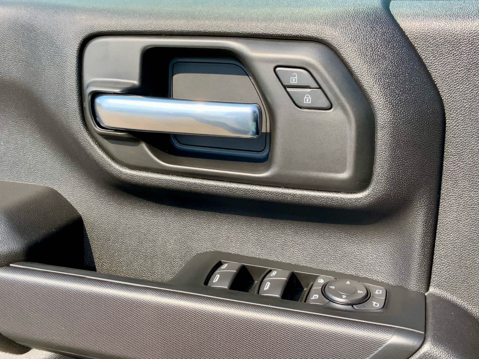2026 Chevrolet Silverado 2500 HD Custom - Photo 43