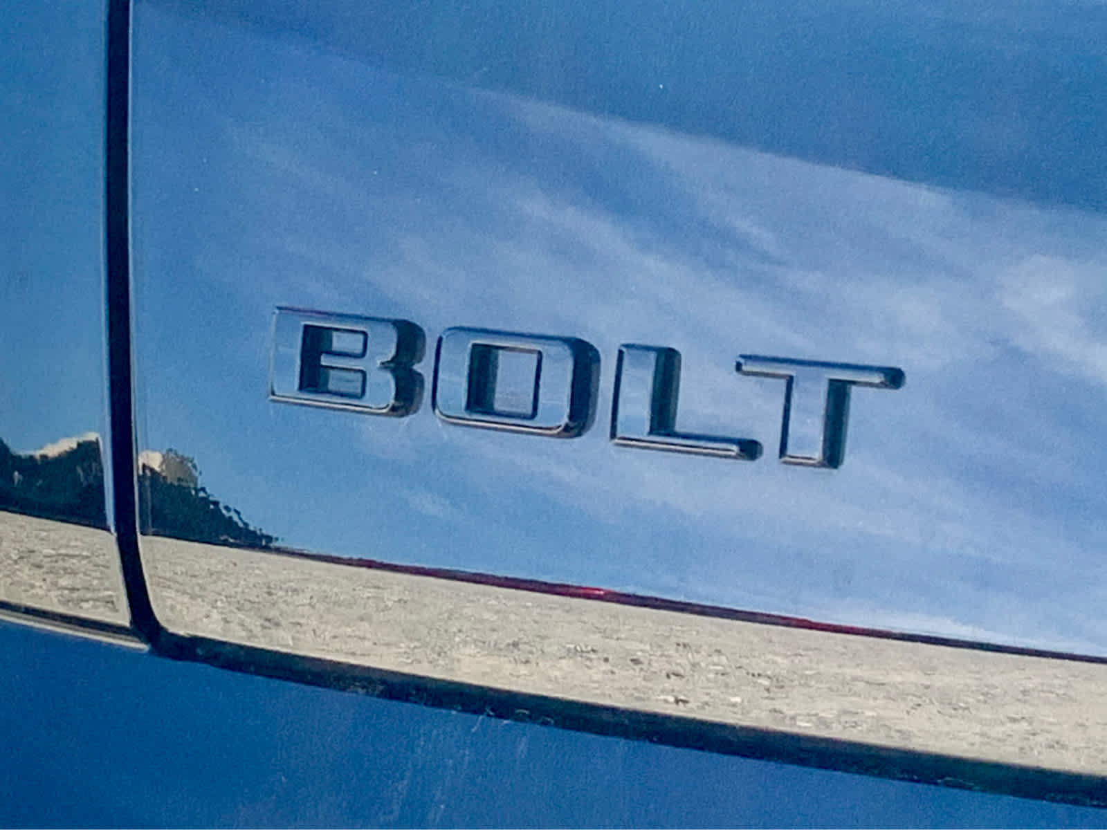 2027 Chevrolet Bolt LT - Photo 17