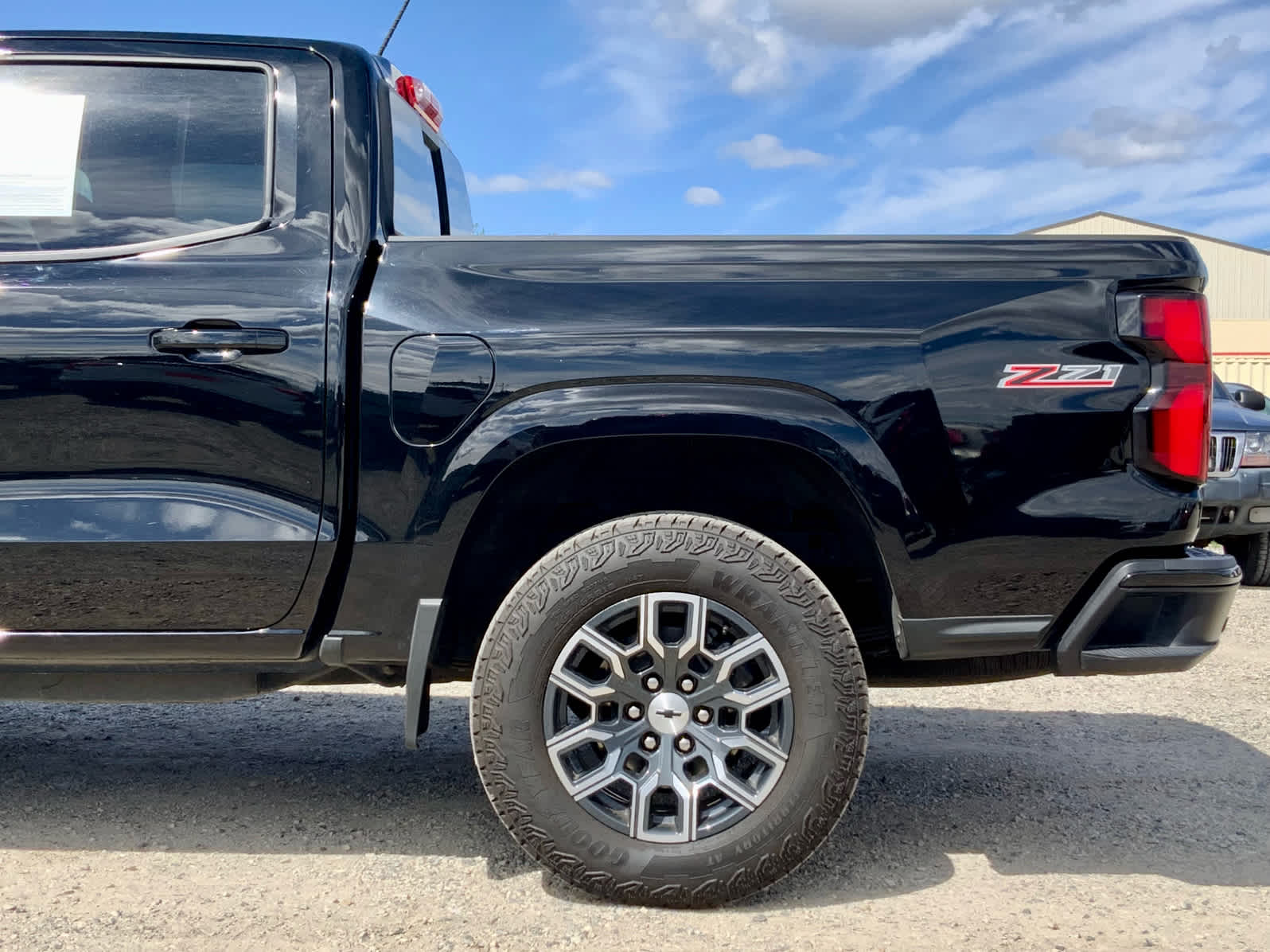 2024 Chevrolet Colorado Z71 - Photo 12