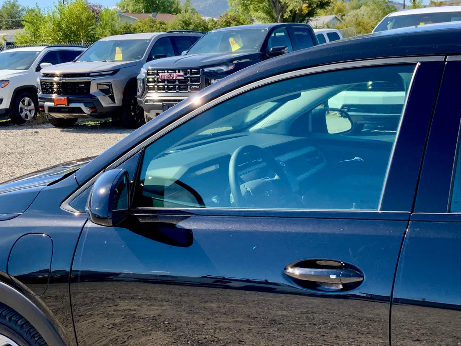 2027 Chevrolet Bolt LT - Photo 11